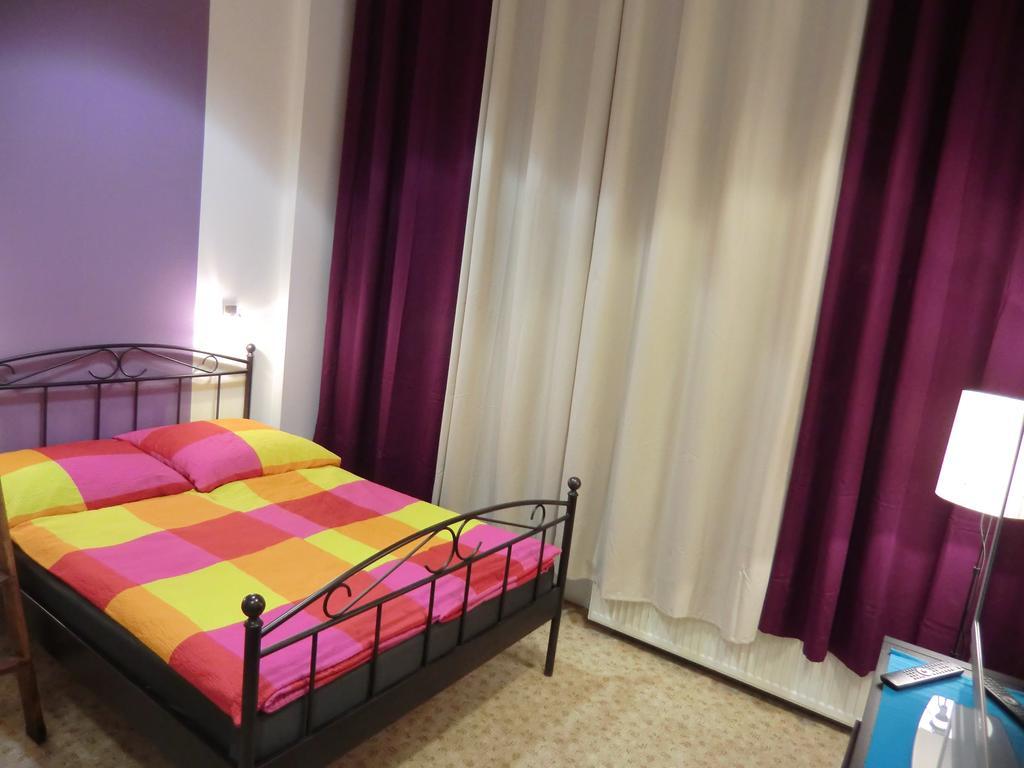 Cityflair Berlin Apartments & Rooms Room photo